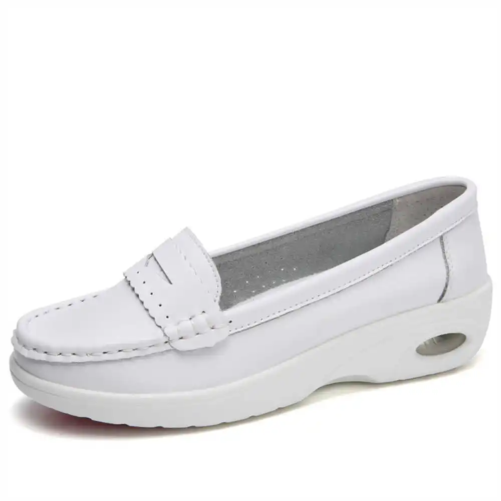 Thick Sole Slipon White Traine - огляд і ціна Best Tech Office Accessories