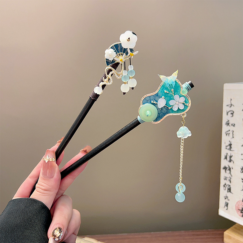 Classic Tassel Hair Stick Blac - огляд і ціна Tech Hair Accessories